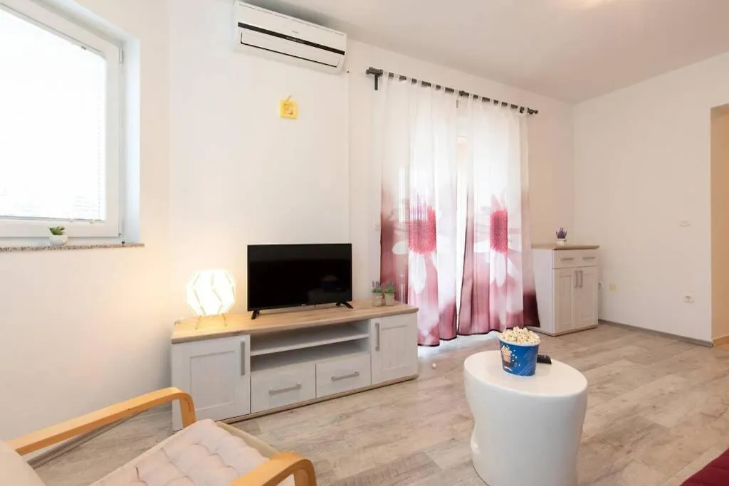 Apartments Doris, Krk Krk Town 0*,  Croatia
