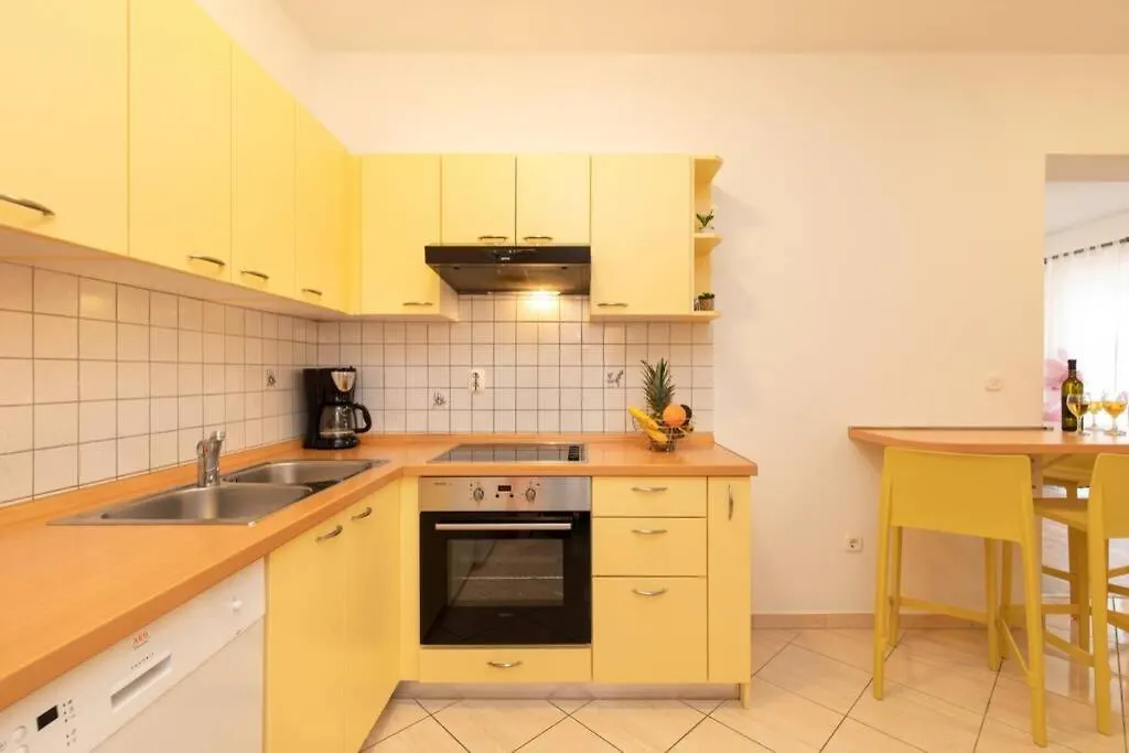 Apartments Doris, Krk Krk Town